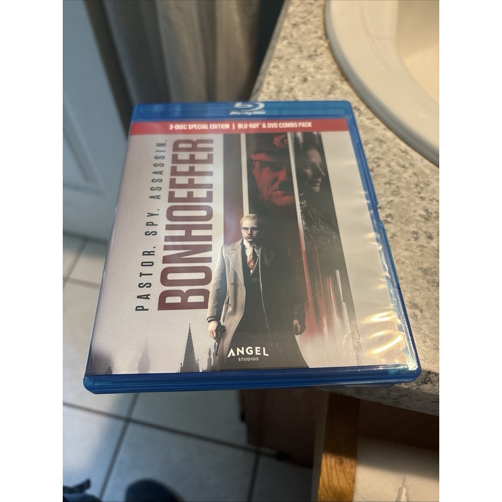Bonhoeffer Pastor Spy Assassin [DVD + Blu-Ray Combo set